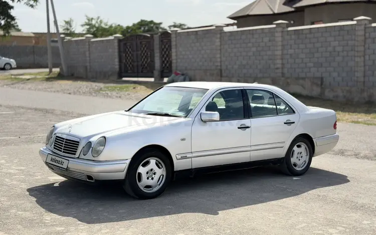 Mercedes-Benz E 320 1998 года за 2 500 000 тг. в Шымкент