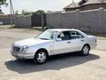 Mercedes-Benz E 320 1998 года за 2 500 000 тг. в Шымкент – фото 9