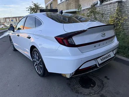 Hyundai Sonata 2022 года за 14 150 000 тг. в Астана – фото 11