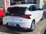 Hyundai i20 2023 года за 8 400 000 тг. в Актобе – фото 2