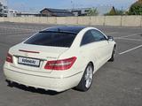 Mercedes-Benz E 250 2011 года за 7 000 000 тг. в Алматы – фото 3