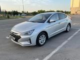 Hyundai Elantra 2019 годаүшін7 800 000 тг. в Алматы