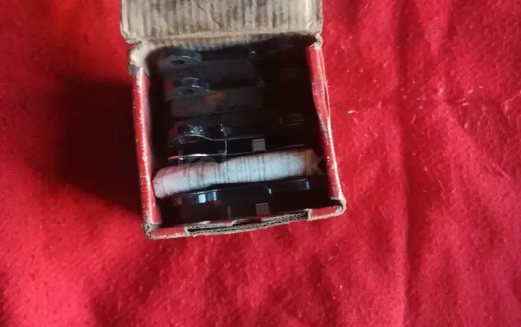 Тормозные колодки задние МЛ320 за 5 000 тг. в Рудный