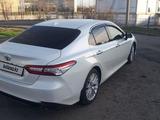 Toyota Camry 2019 года за 14 000 000 тг. в Павлодар – фото 4