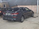 Kia Optima 2018 года за 7 500 000 тг. в Шымкент – фото 2
