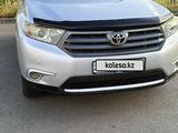 Toyota Highlander 2012 года за 9 800 000 тг. в Алматы