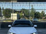 Toyota Camry 2023 годаүшін14 500 000 тг. в Шымкент – фото 3