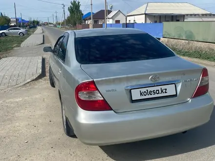 Toyota Camry 2002 года за 4 500 000 тг. в Атырау – фото 4