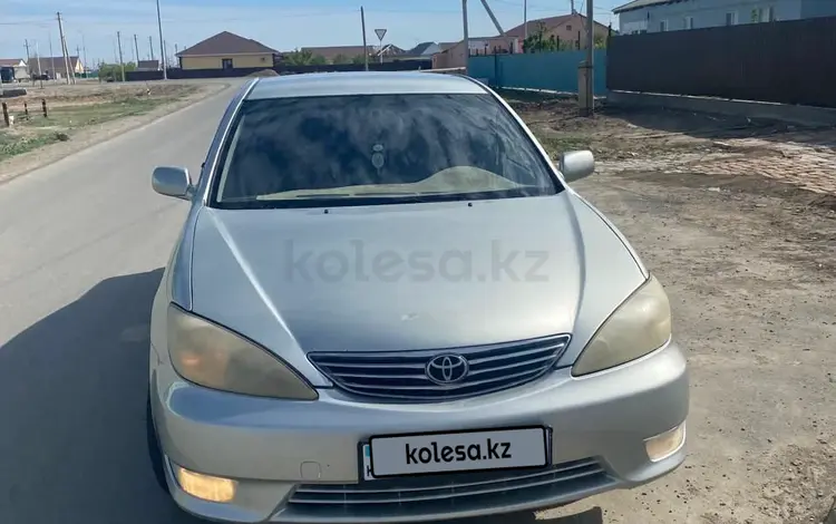 Toyota Camry 2002 года за 4 500 000 тг. в Атырау