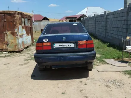 Volkswagen Vento 1992 года за 1 000 000 тг. в Шымкент – фото 3