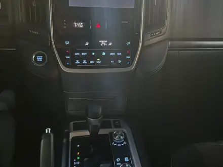 Toyota Land Cruiser 2019 года за 31 500 000 тг. в Шымкент – фото 5