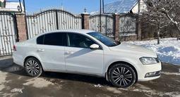 Volkswagen Passat 2011 года за 5 200 000 тг. в Алматы – фото 4