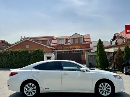 Lexus ES 300h 2014 года за 13 300 000 тг. в Алматы – фото 4