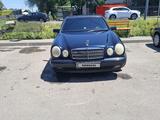 Mercedes-Benz E 230 1997 года за 2 700 000 тг. в Алматы
