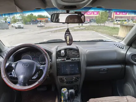 Hyundai Santa Fe 2005 года за 4 000 000 тг. в Караганда – фото 6
