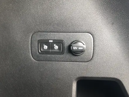 Hyundai Santa Fe 2018 года за 12 600 000 тг. в Алматы – фото 20