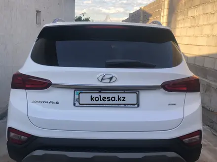 Hyundai Santa Fe 2018 года за 12 600 000 тг. в Алматы – фото 23
