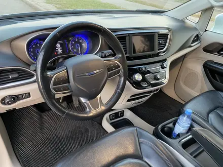 Chrysler Pacifica 2019 года за 16 000 000 тг. в Астана – фото 12