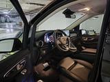 Mercedes-Benz V 250 2023 годаfor38 000 000 тг. в Астана – фото 5