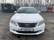Toyota Camry, 2013