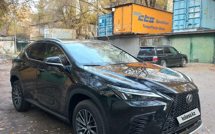 Lexus NX 350 2022 годаfor24 000 000 тг. в Алматы