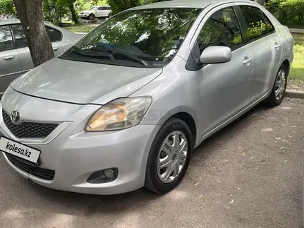 Toyota Yaris 2010 года за 4 800 000 тг. в Алматы – фото 2