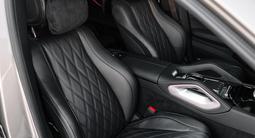 Mercedes-Benz GLS 580 4MATIC 2025 годаүшін165 000 000 тг. в Астана – фото 4