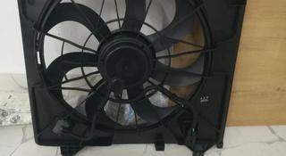 Диффузор вентилятор охлаждения на Киа Мохаве за 95 000 тг. в Астана