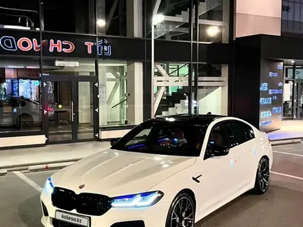 BMW M5 2022 года за 85 000 000 тг. в Алматы – фото 3