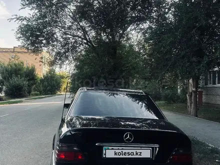 Mercedes-Benz E 220 1994 года за 3 000 000 тг. в Уральск – фото 8