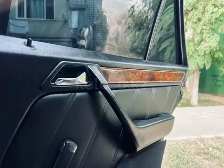 Mercedes-Benz E 220 1994 года за 3 000 000 тг. в Уральск – фото 20