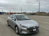 Hyundai Elantra 2019 года за 5 899 999 тг. в Актау – фото 2