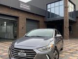 Hyundai Elantra 2018 года за 5 500 000 тг. в Атырау – фото 3