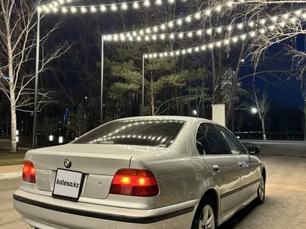 BMW 528 1997 года за 3 000 000 тг. в Астана – фото 4