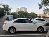 Toyota Camry 2010 года за 6 300 000 тг. в Атырау – фото 2