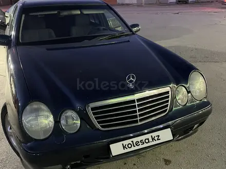 Mercedes-Benz E 280 2001 года за 4 800 000 тг. в Кызылорда – фото 2