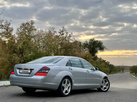 Mercedes-Benz S 350 2006 года за 8 200 000 тг. в Караганда – фото 14