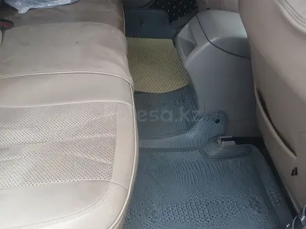 Toyota Camry 2011 года за 5 900 000 тг. в Уральск – фото 6