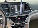 Hyundai Elantra 2016 года за 4 900 000 тг. в Актау – фото 2
