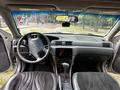Toyota Camry 2000 года за 2 900 000 тг. в Жаркент – фото 9