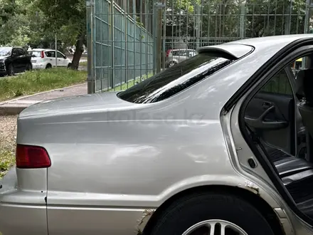 Toyota Camry 2000 года за 2 900 000 тг. в Жаркент – фото 20