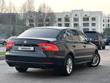 Skoda Superb 2014 года за 8 200 000 тг. в Алматы – фото 4