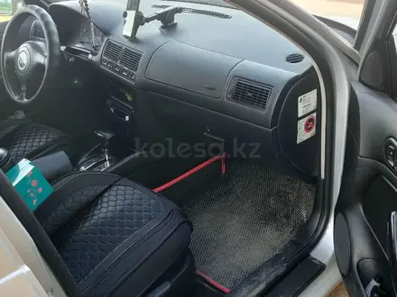 Volkswagen Golf 2001 годаүшін3 500 000 тг. в Караганда – фото 9