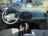 Toyota Camry 2003 годаүшін4 000 000 тг. в Алматы – фото 4