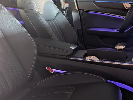 Audi A6 2024 года за 28 500 000 тг. в Алматы – фото 11
