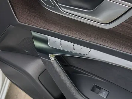 Audi A6 2024 года за 28 500 000 тг. в Алматы – фото 29