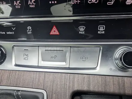 Audi A6 2024 года за 28 500 000 тг. в Алматы – фото 35