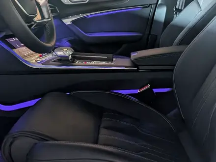 Audi A6 2024 года за 28 500 000 тг. в Алматы – фото 12