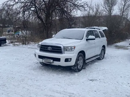 Toyota Sequoia 2016 года за 25 000 000 тг. в Актобе – фото 2