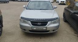 Hyundai Sonata 2006 годаүшін3 250 000 тг. в Актау